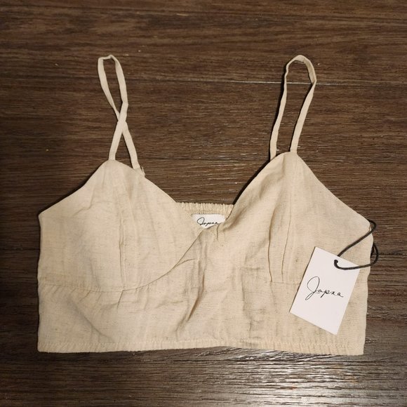 Japna cream rayon v neck crop top adjustable spaghetti strap NWT Med - Picture 2 of 9